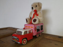 Stoffe Ausloeser Kinderspielzeug